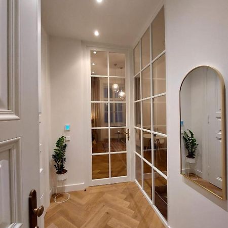 Luxury Apartment In The Centre Praga Esterno foto
